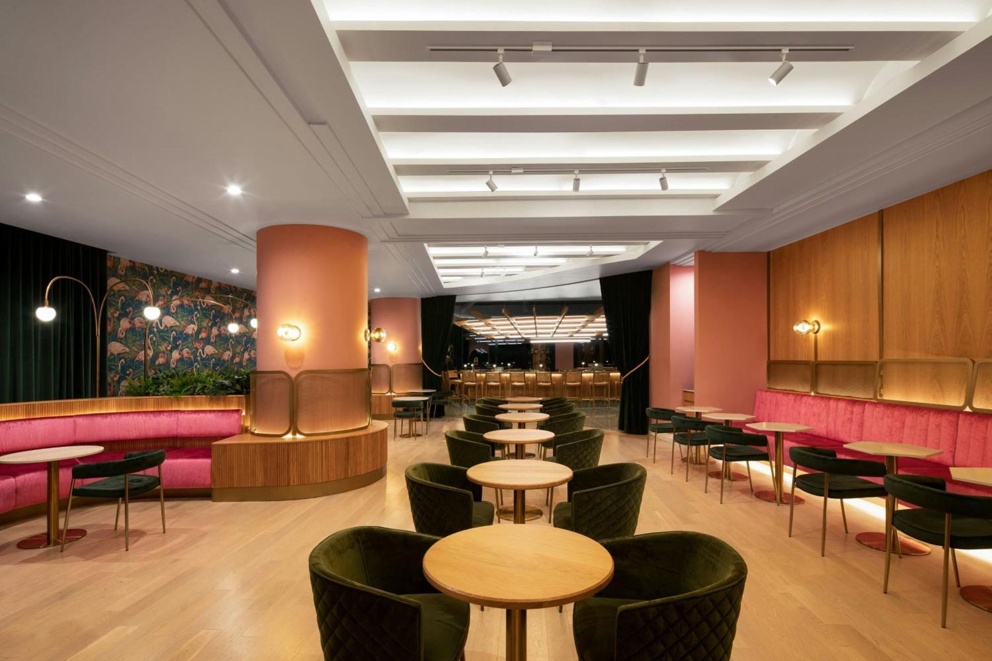 Honeyrose Hotel, Montreal, A Tribute Portfolio Hotel Zewnętrze zdjęcie The Lounge at London Heathrow Airport